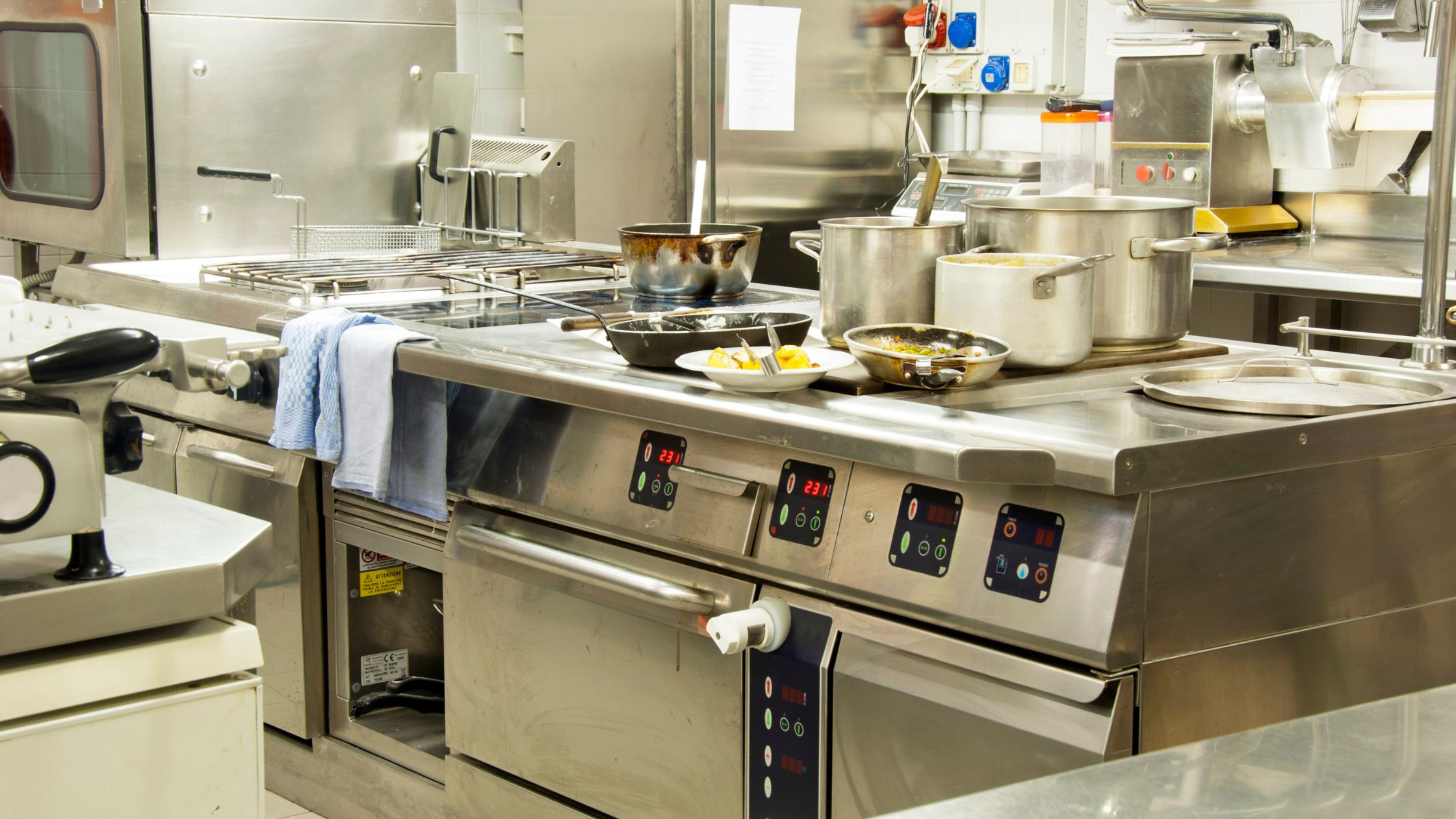 Restaurant Equipment History and Evolution