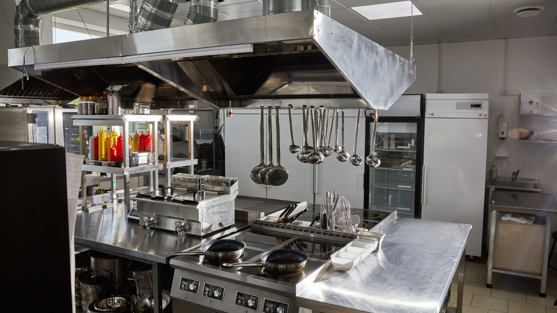 Restaurant Equipment Material Composition: Different Materials and Stainless Steel Grades