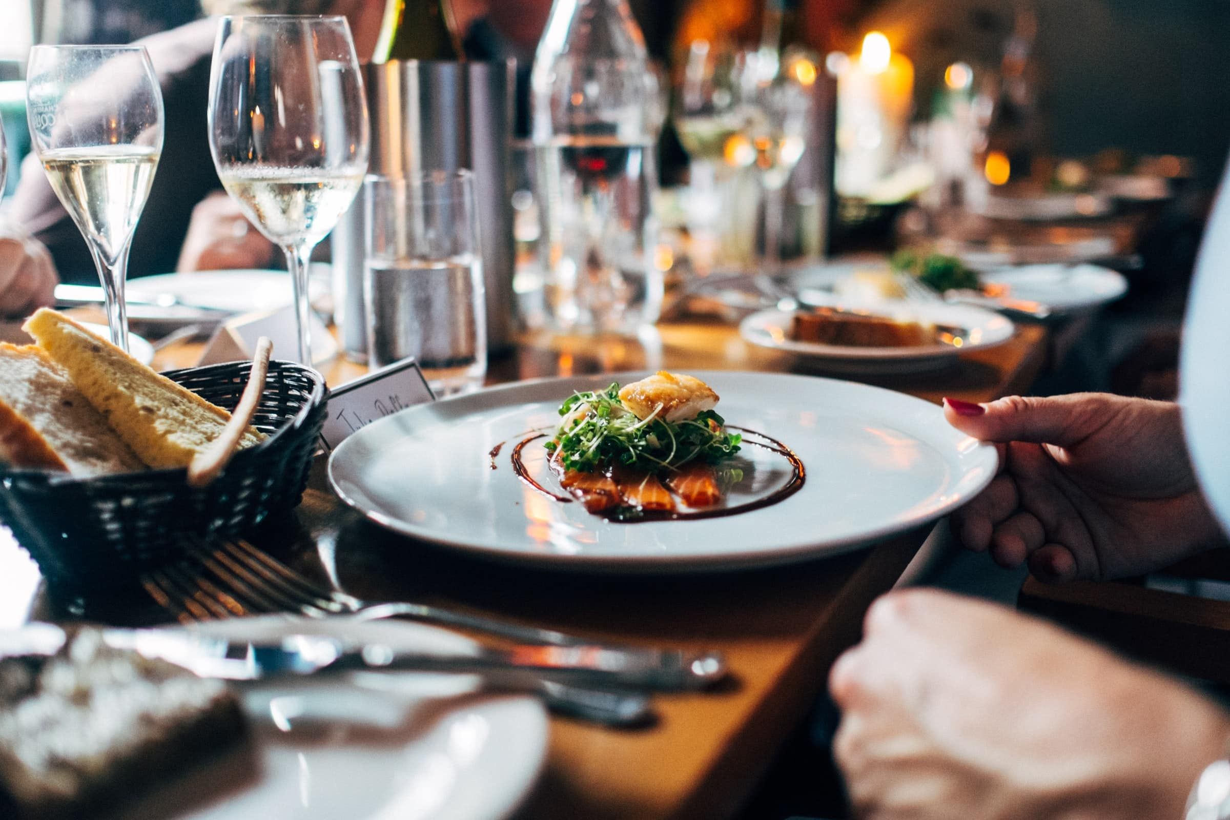 Restaurant Equipment Noise: How to Control and Reduce Restaurant Noise Level