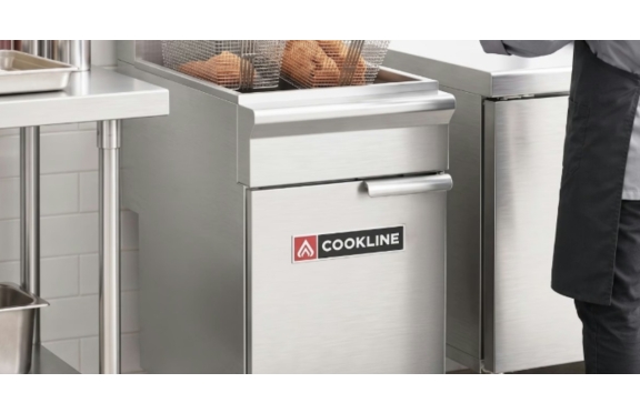 How To Clean a Commercial Deep Fryer Like a Pro