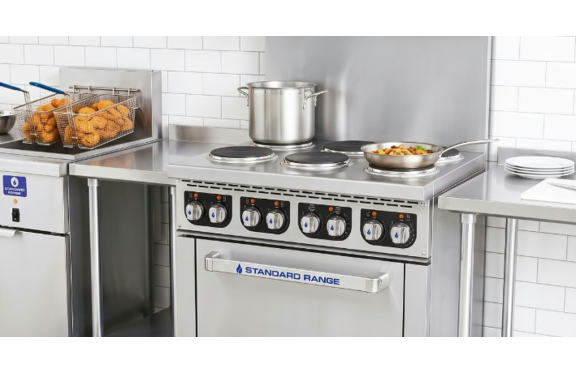Gas vs. Electric Ranges: Which Is Best for Your Restaurant?