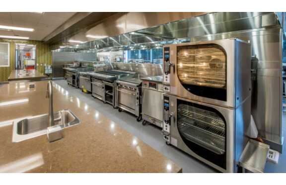 Restaurant Electricity Consumption: Bills, Factors and Different Restaurant Equipment Energy Consumption