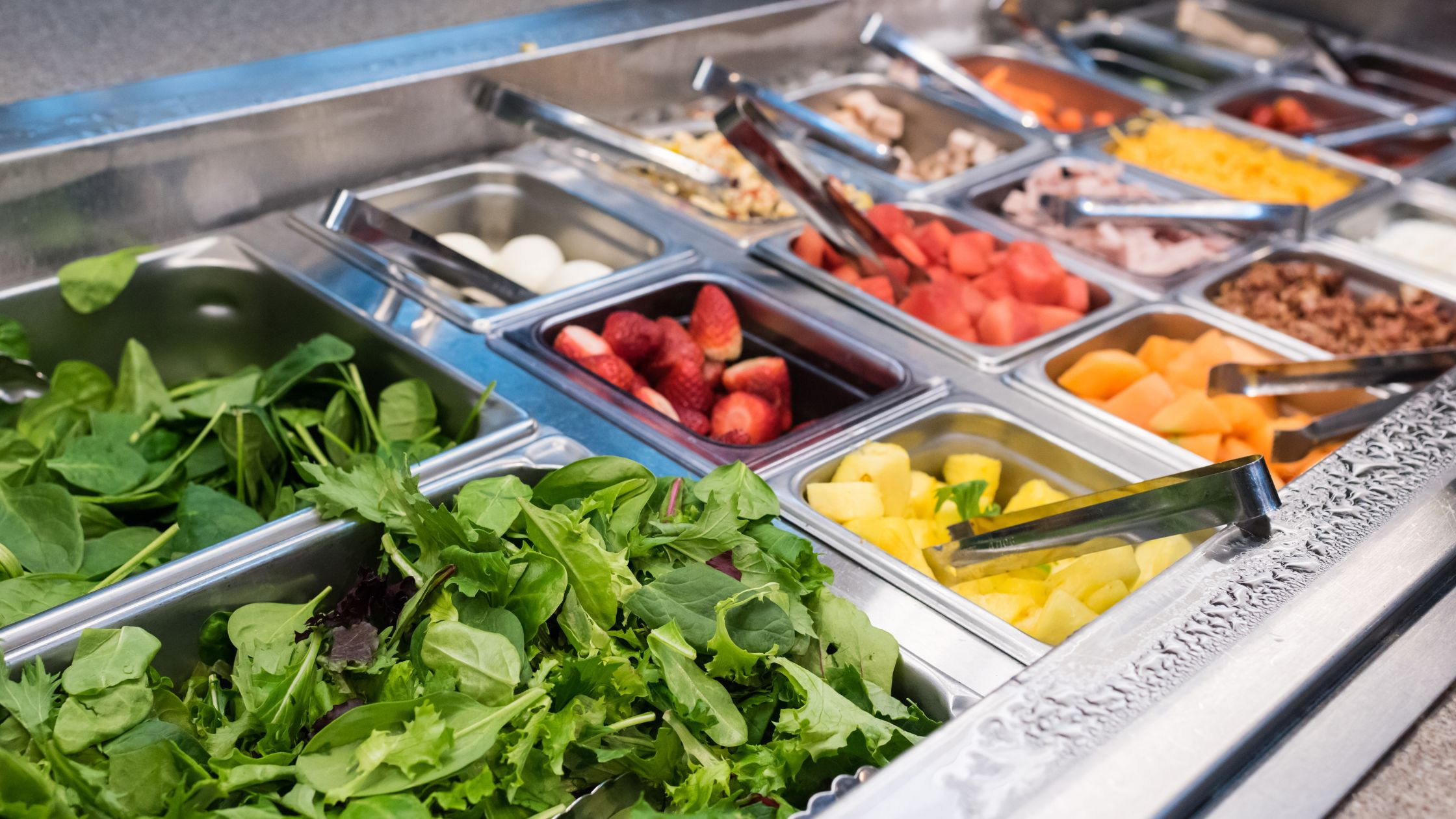 Refrigerated Salad Bar