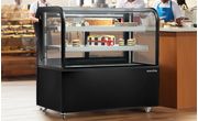 True MFG Bakery Cases