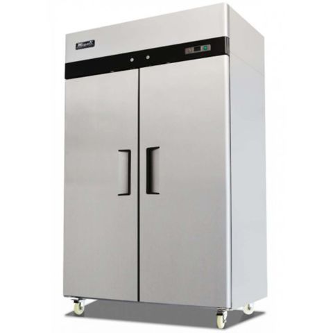 Migali C-2R-HC 52" Double Solid Door Top Mount Reach-In Refrigerator - 49 Cu. Ft.