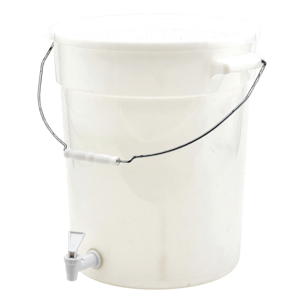 Winco PBDW-22 Round 6 Gallon Plastic Beverage Dispenser