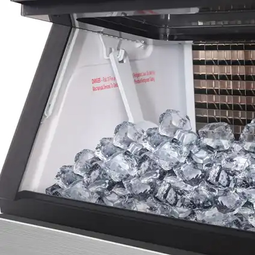  Ice Scoop Included