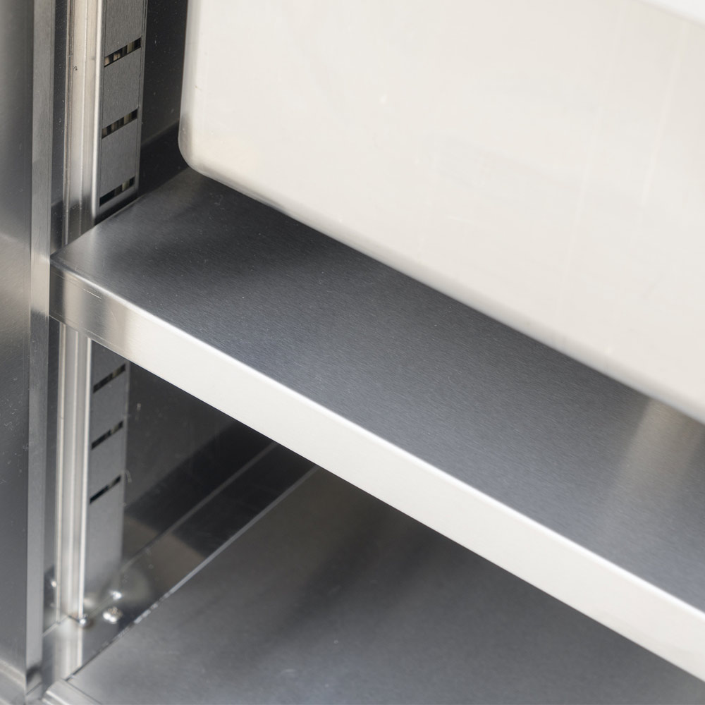 Adjustable and Removable Shelf